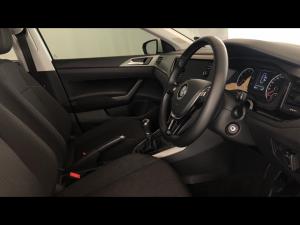 Volkswagen Polo hatch 1.0TSI Comfortline - Image 10