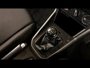 Volkswagen Polo hatch 1.0TSI Comfortline - Image 15