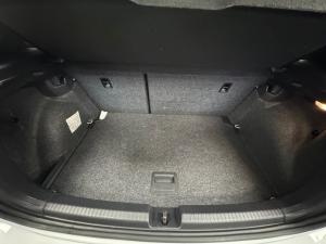 Volkswagen Polo hatch 1.0TSI Comfortline - Image 18