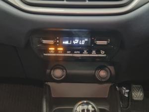 Toyota Starlet 1.5 Xi - Image 11