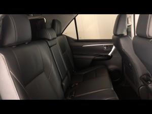 Toyota Fortuner 2.4GD-6 auto - Image 12