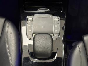 Mercedes-Benz A-Class A200d sedan AMG Line - Image 11