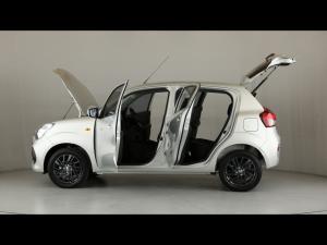 Toyota Vitz 1.0 XR manual - Image 11