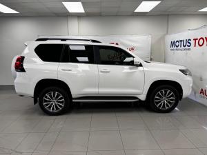 Toyota Land Cruiser Prado 2.8GD VX-L - Image 3
