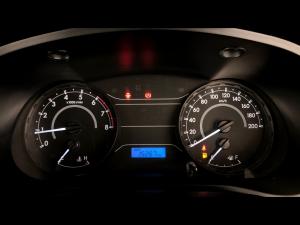 Toyota Hilux 2.0 single cab S (aircon) - Image 9