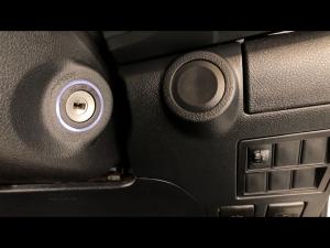 Toyota Hilux 2.0 single cab S (aircon) - Image 16