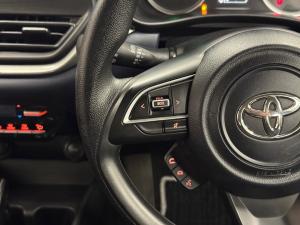 Toyota Starlet 1.5 XS auto - Image 9