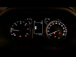 Toyota Land Cruiser Prado 2.8GD VX - Image 9