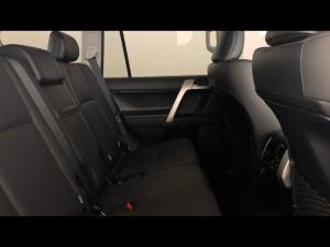 Toyota Land Cruiser Prado 2.8GD VX - Image 12