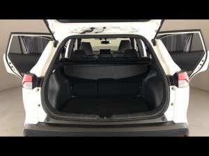 Toyota Corolla Cross 1.8 XS - Image 13