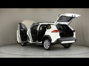 Toyota Corolla Cross 1.8 XS - Image 25