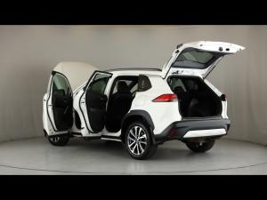 Toyota Corolla Cross 1.8 XR - Image 25