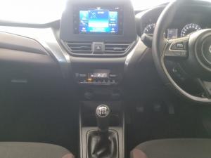 Toyota Starlet Cross 1.5 XS manual - Image 14