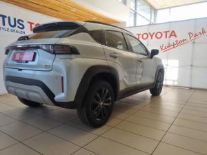 Toyota Starlet Cross 1.5 XS manual - Image 2