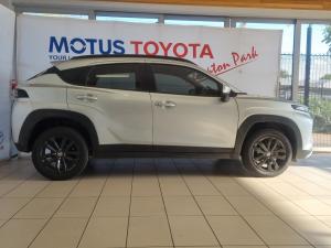 Toyota Starlet Cross 1.5 XS manual - Image 3