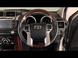 Toyota Land Cruiser Prado 3.0DT VX - Image 8
