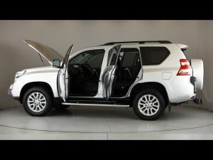Toyota Land Cruiser Prado 3.0DT VX - Image 26