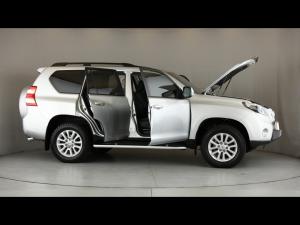 Toyota Land Cruiser Prado 3.0DT VX - Image 30