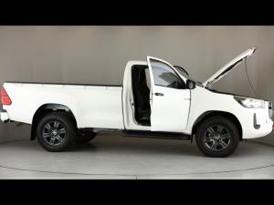 Toyota Hilux 2.4GD-6 single cab Raider auto - Image 30