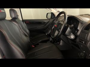 Isuzu D-Max 250 double cab X-Rider - Image 10