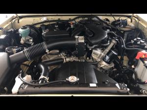 Toyota Land Cruiser 79 4.0 V6 single cab - Image 14