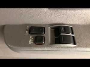 Toyota Land Cruiser 79 4.0 V6 single cab - Image 16