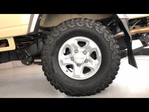 Toyota Land Cruiser 79 4.0 V6 single cab - Image 19