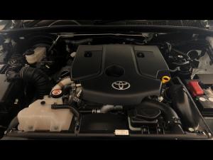 Toyota Hilux 2.4GD-6 single cab Raider manual - Image 14