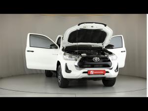 Toyota Hilux 2.4GD-6 single cab Raider manual - Image 29