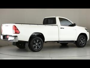 Toyota Hilux 2.4GD-6 single cab Raider manual - Image 2
