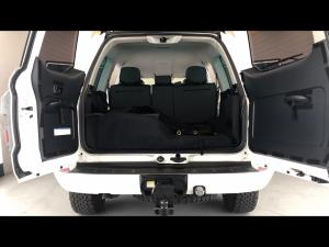 Toyota Land Cruiser 200 4.5D-4D V8 GX-R - Image 13