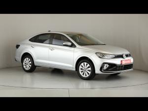 Volkswagen Polo sedan 1.6 Life - Image 1