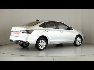 Volkswagen Polo sedan 1.6 Life - Image 2