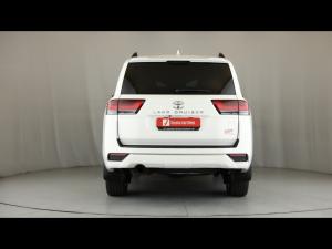 Toyota Land Cruiser 300 3.3D ZX - Image 5