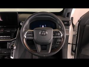 Toyota Land Cruiser 300 3.3D ZX - Image 8