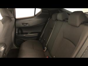 Toyota C-HR 1.2T - Image 11