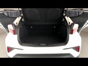 Toyota C-HR 1.2T - Image 13