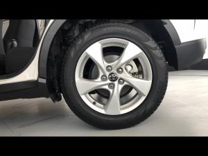 Toyota C-HR 1.2T - Image 19