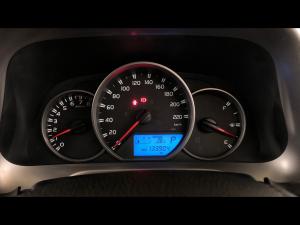Toyota RAV4 2.0 GX auto - Image 9