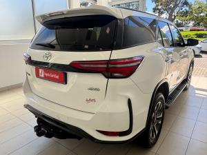 Toyota Fortuner 2.8GD-6 4x4 - Image 2