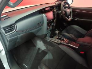 Toyota Fortuner 2.8GD-6 4X4 GR-S automatic - Image 7