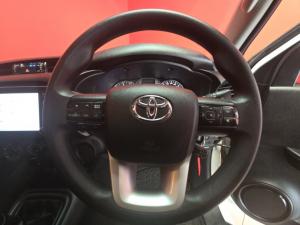 Toyota Hilux 2.4 GD-6 RB RaiderE/CAB - Image 8