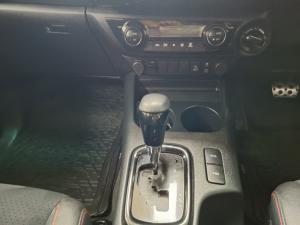 Toyota Hilux 2.8 GD-6 GR-S 4X4 automaticD/C - Image 12