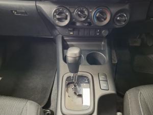 Toyota Hilux 2.4 GD-6 Raider 4X4 automaticD/C - Image 11
