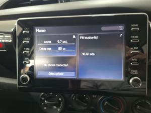 Toyota Hilux 2.4 GD-6 Raider 4X4 automaticD/C - Image 12