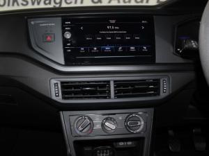 Volkswagen Polo 1.0 TSI - Image 11