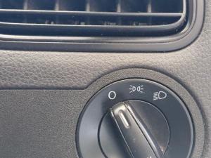 Volkswagen Polo Vivo 1.4 Trendline - Image 13