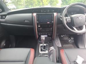 Toyota Fortuner 2.8GD-6 4X4 automatic - Image 12