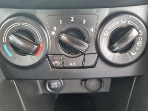 Toyota Urban Cruiser 1.5 Xi - Image 16