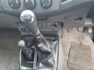 Toyota Hilux 2.5D-4D SRX 4X4D/C - Image 13